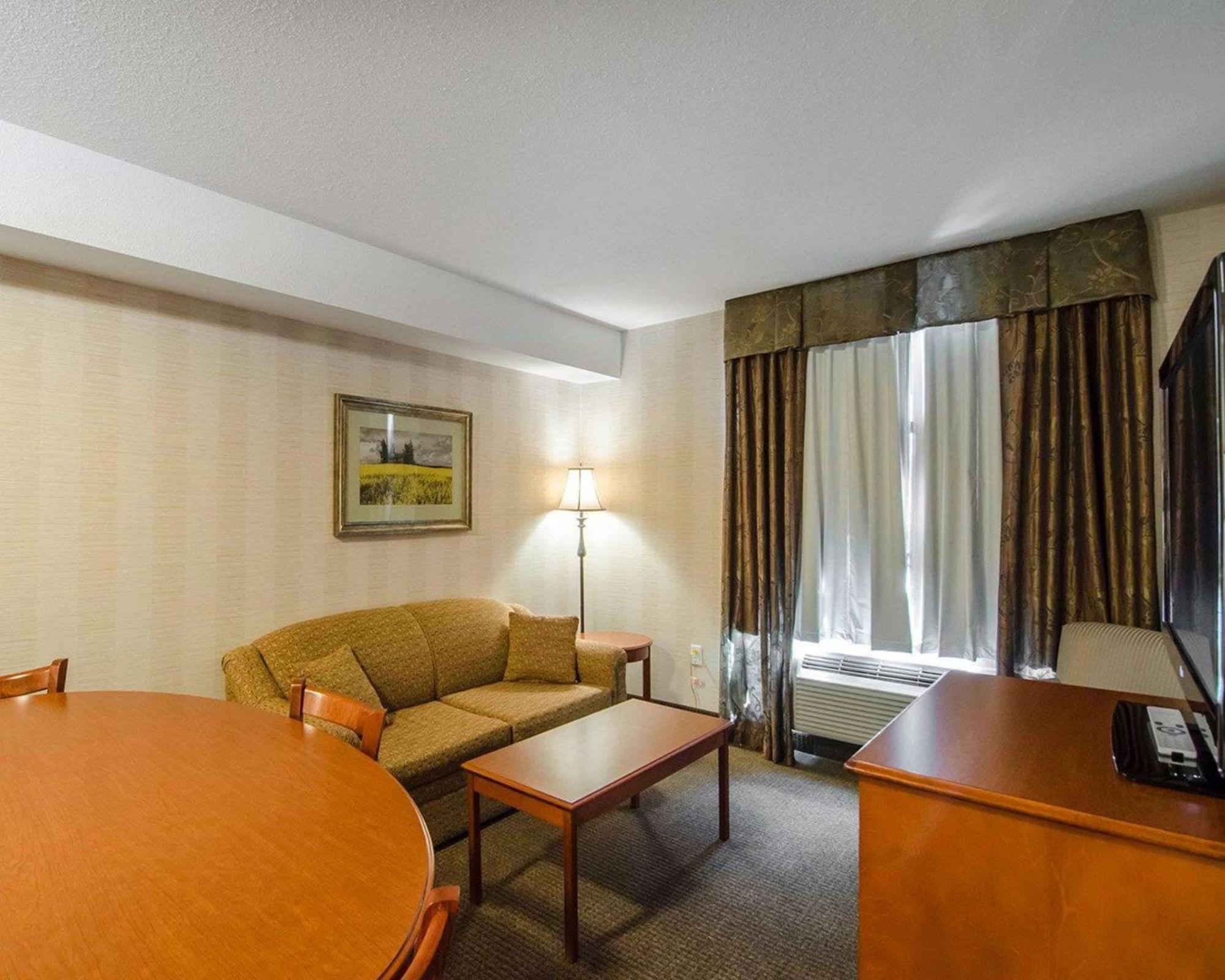 Quality & 3* Grande Prairie