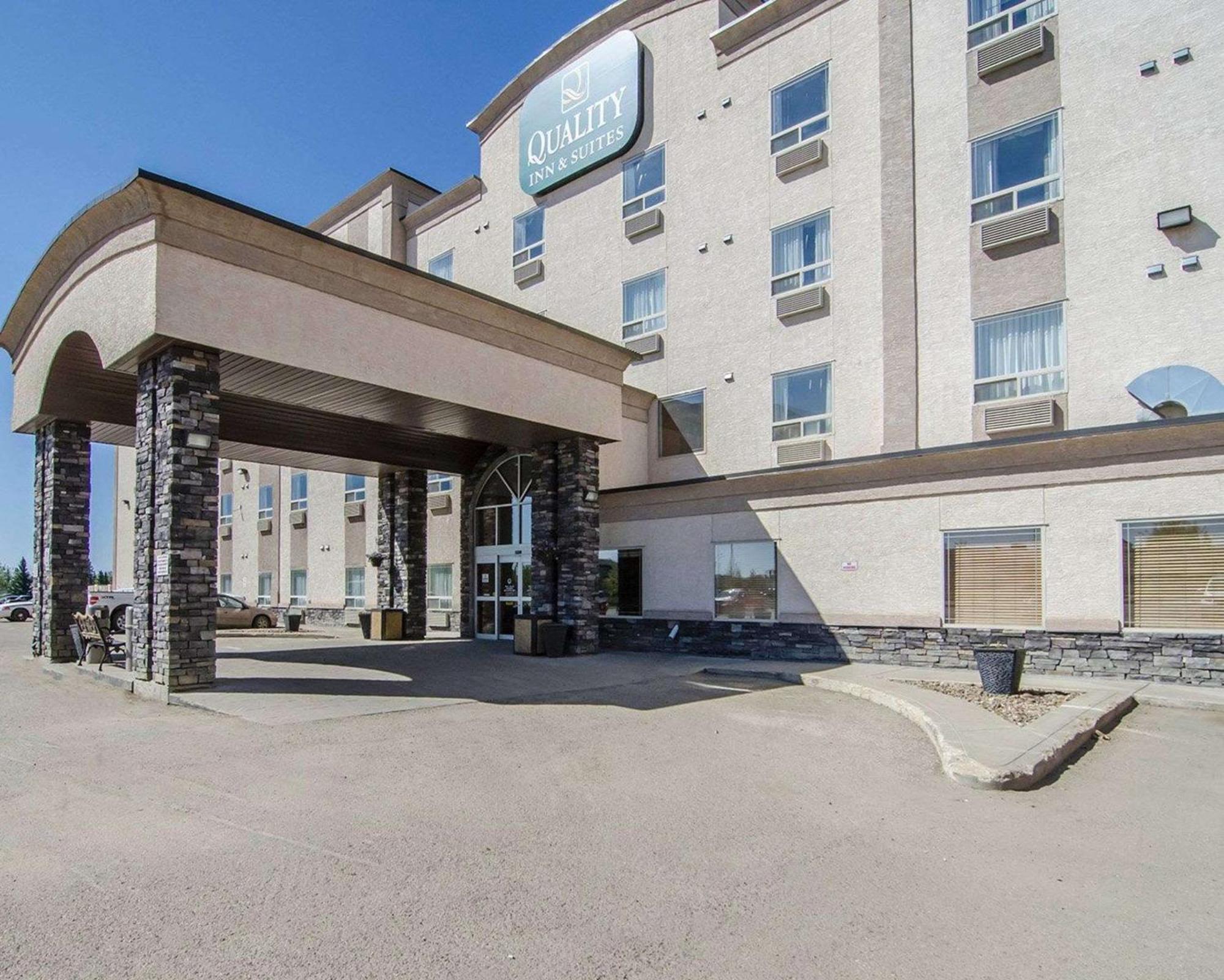 Quality & Hotel Grande Prairie
